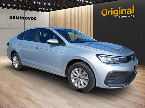 VOLKSWAGEN VIRTUS 1.0 200 TSI HIGHLINE AUTOMÁTICO